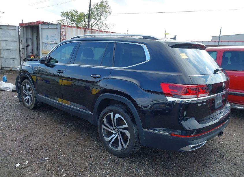 Photo 3 of 2021 Volkswagen Atlas 3.6L V6 SEL PREMIUM (VIN 1V2TR2CA6MC528874)