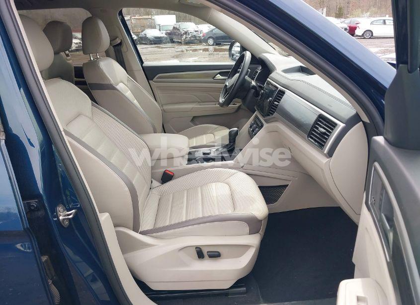 Photo 5 of 2021 Volkswagen Atlas 3.6L V6 SEL PREMIUM (VIN 1V2TR2CA7MC534926)