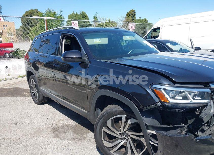 Photo 13 of 2021 Volkswagen Atlas 3.6L V6 SEL PREMIUM (VIN 1V2TR2CA8MC512367)