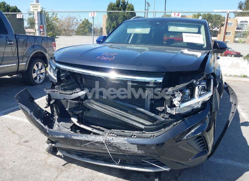 Photo 6 of 2021 Volkswagen Atlas 3.6L V6 SEL PREMIUM (VIN 1V2TR2CA8MC512367)