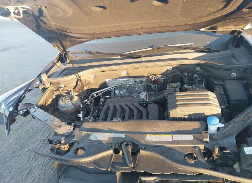 Photo 10 of 2021 Volkswagen Atlas 3.6L V6 SEL PREMIUM (VIN 1V2TR2CA8MC592494)