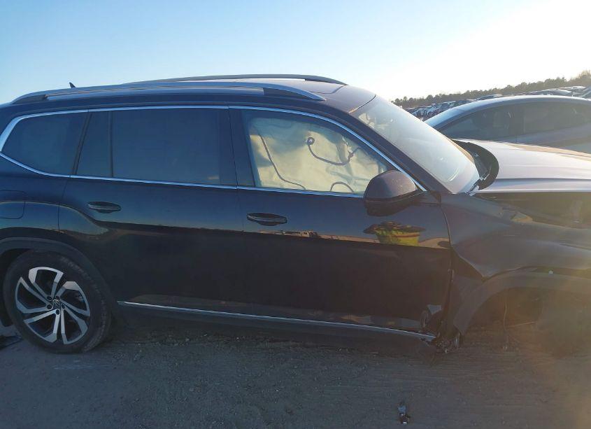 Photo 14 of 2021 Volkswagen Atlas 3.6L V6 SEL PREMIUM (VIN 1V2TR2CA8MC592494)