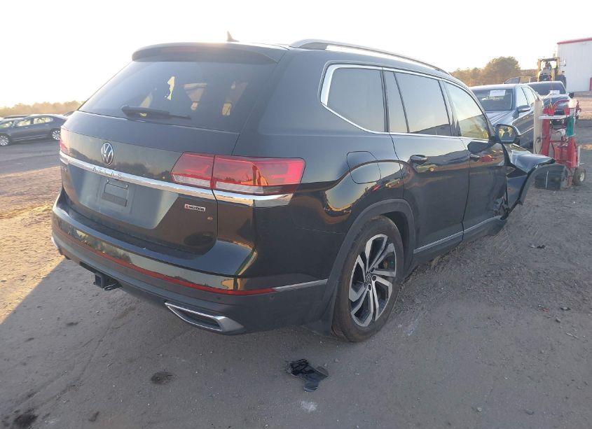 Photo 4 of 2021 Volkswagen Atlas 3.6L V6 SEL PREMIUM (VIN 1V2TR2CA8MC592494)