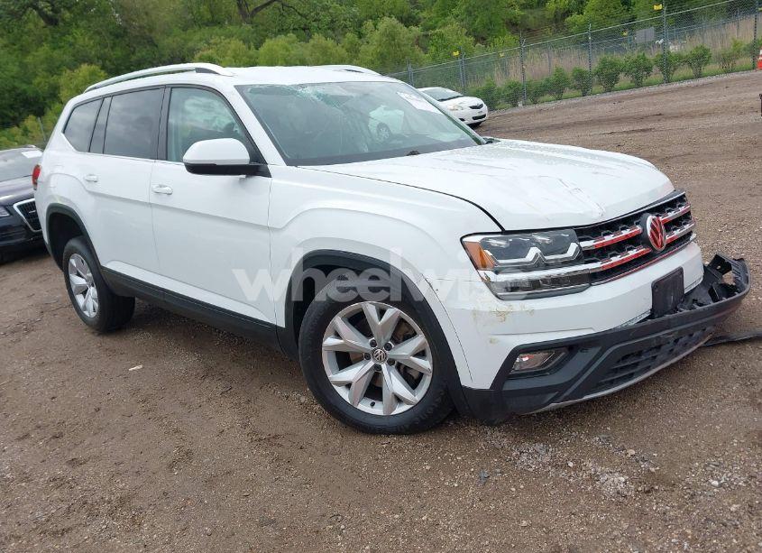 2019 Volkswagen Atlas 3.6L V6 SE W/TECHNOLOGY (VIN 1V2UR2CA0KC560799) main photo