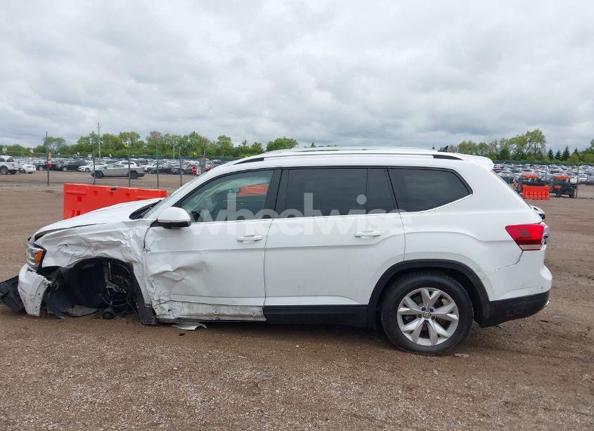 Photo 14 of 2019 Volkswagen Atlas 3.6L V6 SE W/TECHNOLOGY (VIN 1V2UR2CA0KC560799)