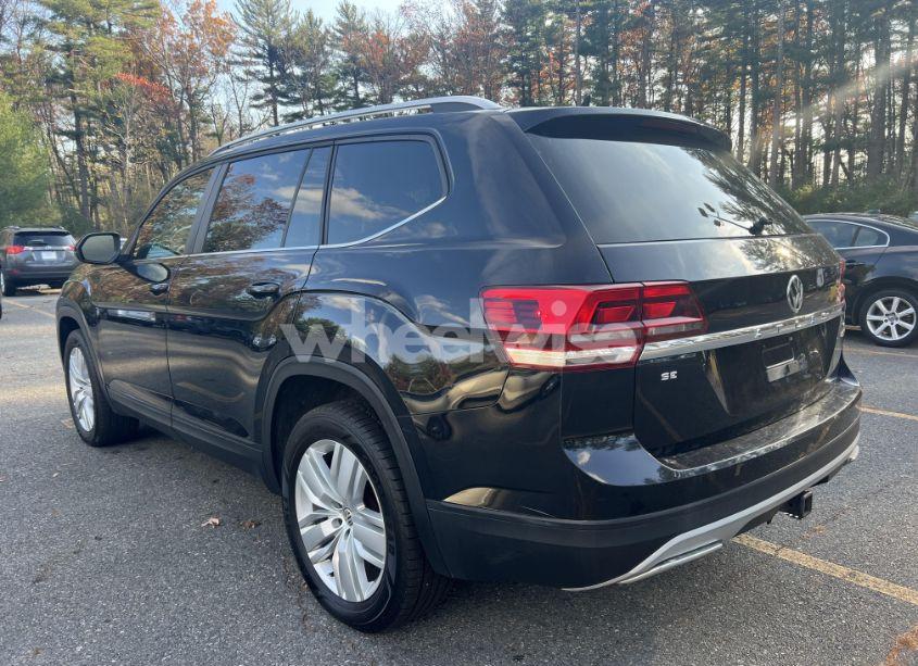 Photo 3 of 2019 Volkswagen Atlas 3.6L V6 SE W/TECHNOLOGY (VIN 1V2UR2CA0KC596573)