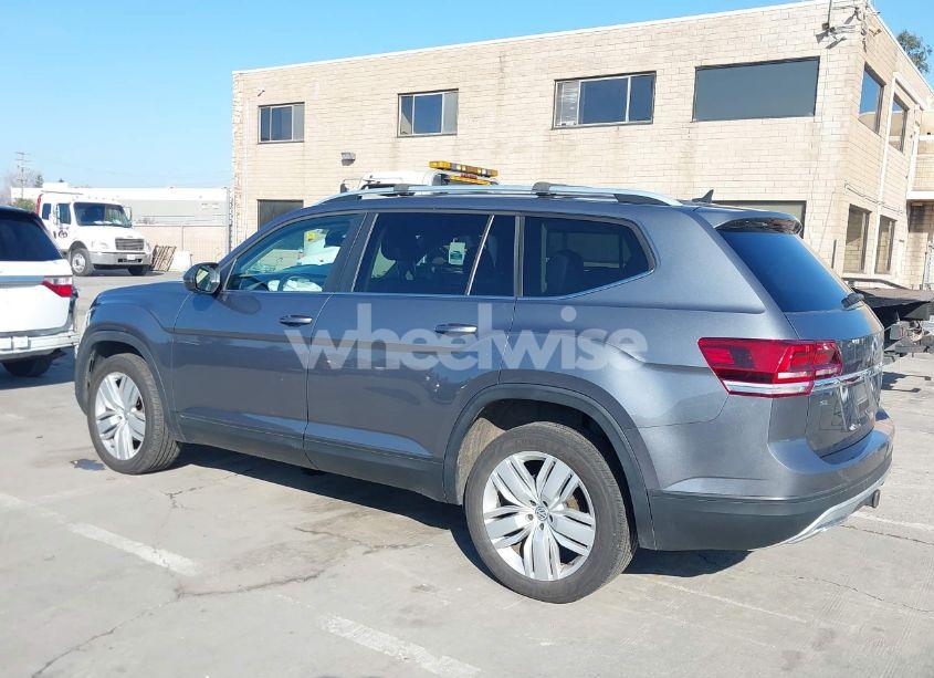Photo 3 of 2019 Volkswagen Atlas 3.6L V6 SE W/TECHNOLOGY (VIN 1V2UR2CA1KC542280)