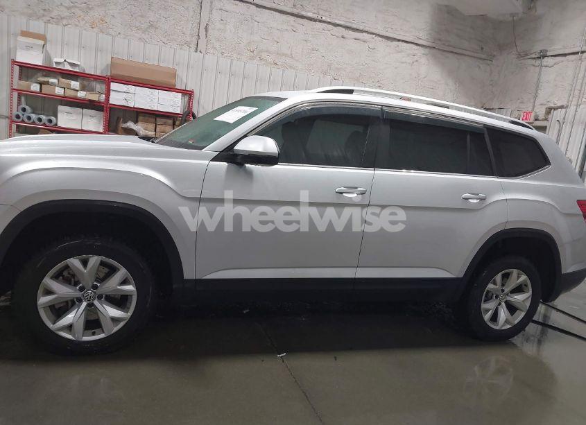 Photo 14 of 2019 Volkswagen Atlas 3.6L V6 SE W/TECHNOLOGY (VIN 1V2UR2CA3KC571571)
