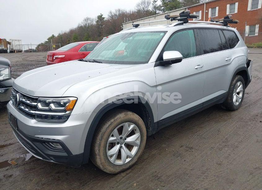 Photo 2 of 2019 Volkswagen Atlas 3.6L V6 SE W/TECHNOLOGY (VIN 1V2UR2CA4KC507331)