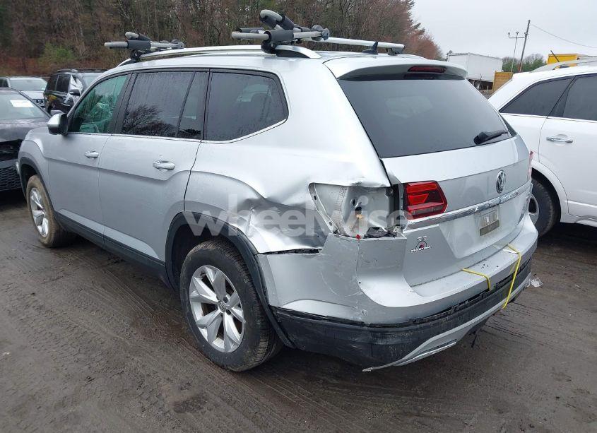 Photo 3 of 2019 Volkswagen Atlas 3.6L V6 SE W/TECHNOLOGY (VIN 1V2UR2CA4KC507331)