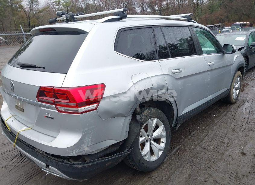 Photo 4 of 2019 Volkswagen Atlas 3.6L V6 SE W/TECHNOLOGY (VIN 1V2UR2CA4KC507331)