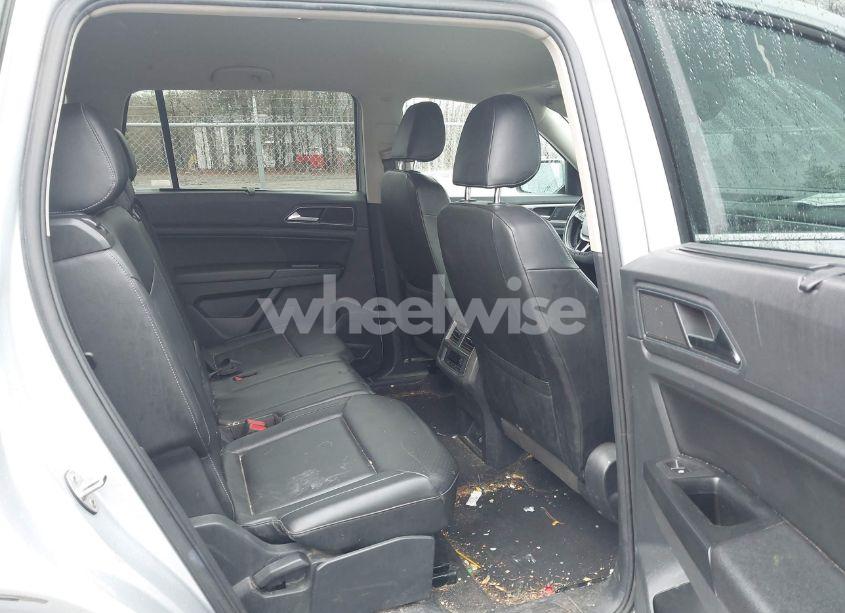 Photo 8 of 2019 Volkswagen Atlas 3.6L V6 SE W/TECHNOLOGY (VIN 1V2UR2CA4KC507331)