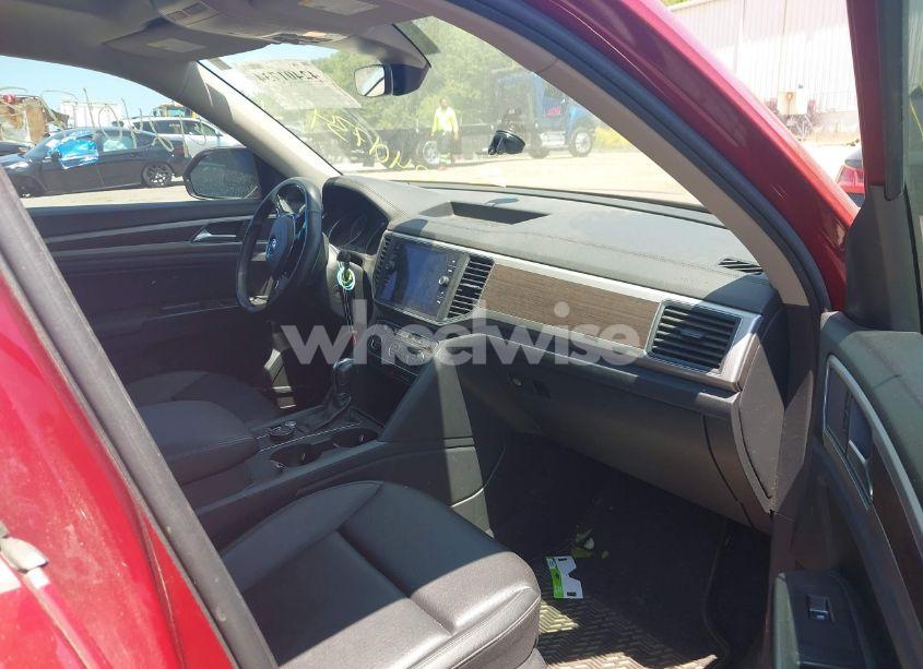 Photo 5 of 2019 Volkswagen Atlas 3.6L V6 SE W/TECHNOLOGY (VIN 1V2UR2CA4KC553905)