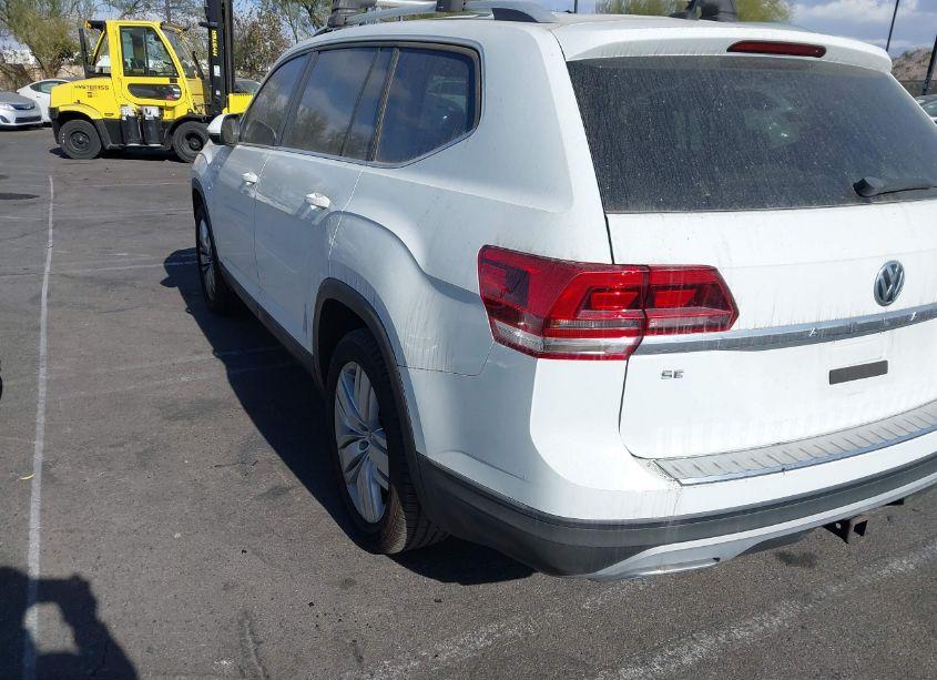Photo 3 of 2019 Volkswagen Atlas 3.6L V6 SE W/TECHNOLOGY (VIN 1V2UR2CA4KC562619)