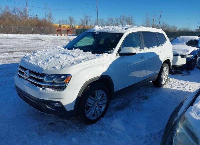 Photo 2 of 2019 Volkswagen Atlas 3.6L V6 SE W/TECHNOLOGY (VIN 1V2UR2CA5KC514756)