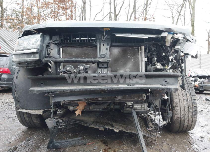 Photo 18 of 2019 Volkswagen Atlas 3.6L V6 SE W/TECHNOLOGY (VIN 1V2UR2CA5KC532996)