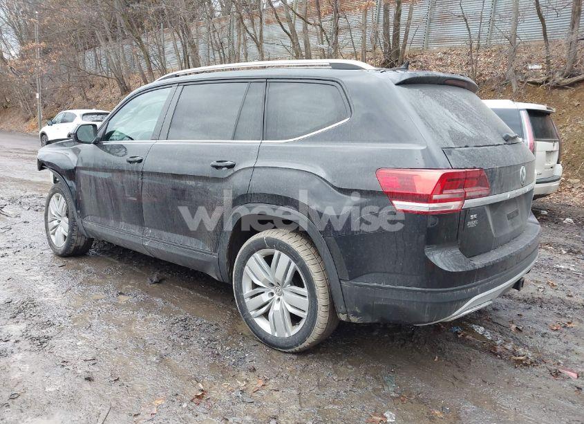 Photo 3 of 2019 Volkswagen Atlas 3.6L V6 SE W/TECHNOLOGY (VIN 1V2UR2CA5KC532996)