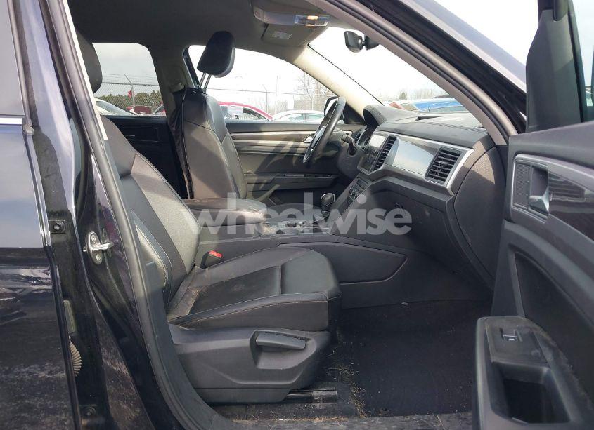 Photo 5 of 2019 Volkswagen Atlas 3.6L V6 SE W/TECHNOLOGY (VIN 1V2UR2CA5KC548051)