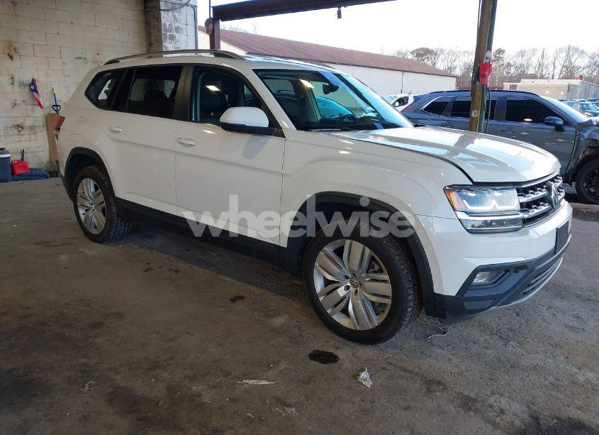 2019 Volkswagen Atlas 3.6L V6 SE W/TECHNOLOGY (VIN 1V2UR2CA5KC563441) main photo