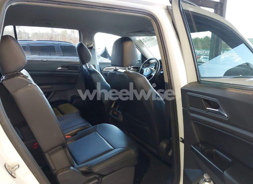 Photo 8 of 2019 Volkswagen Atlas 3.6L V6 SE W/TECHNOLOGY (VIN 1V2UR2CA5KC563441)