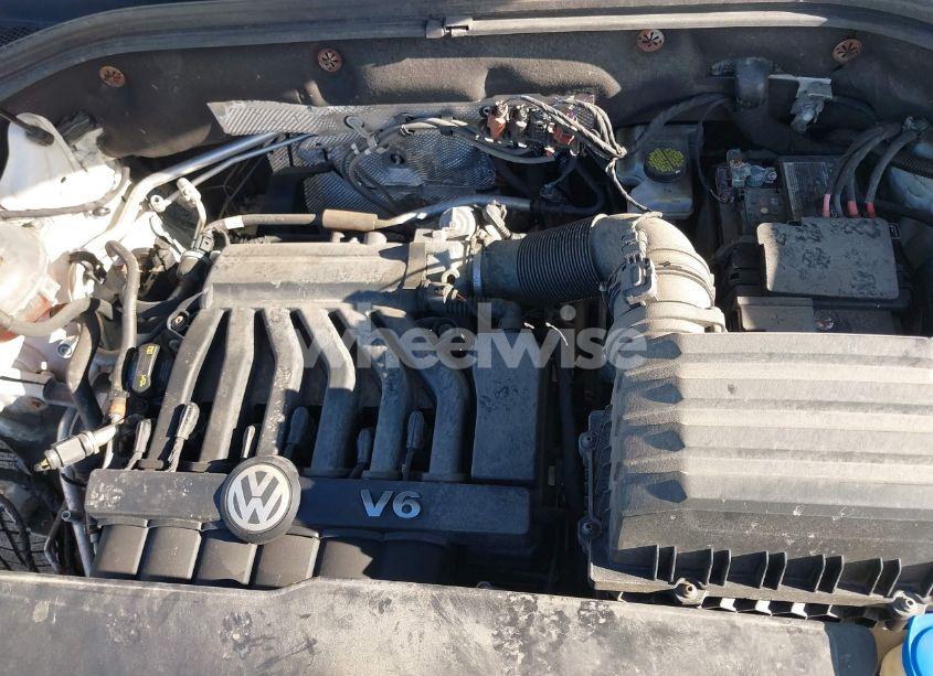 Photo 10 of 2019 Volkswagen Atlas 3.6L V6 SE W/TECHNOLOGY (VIN 1V2UR2CA6KC507704)