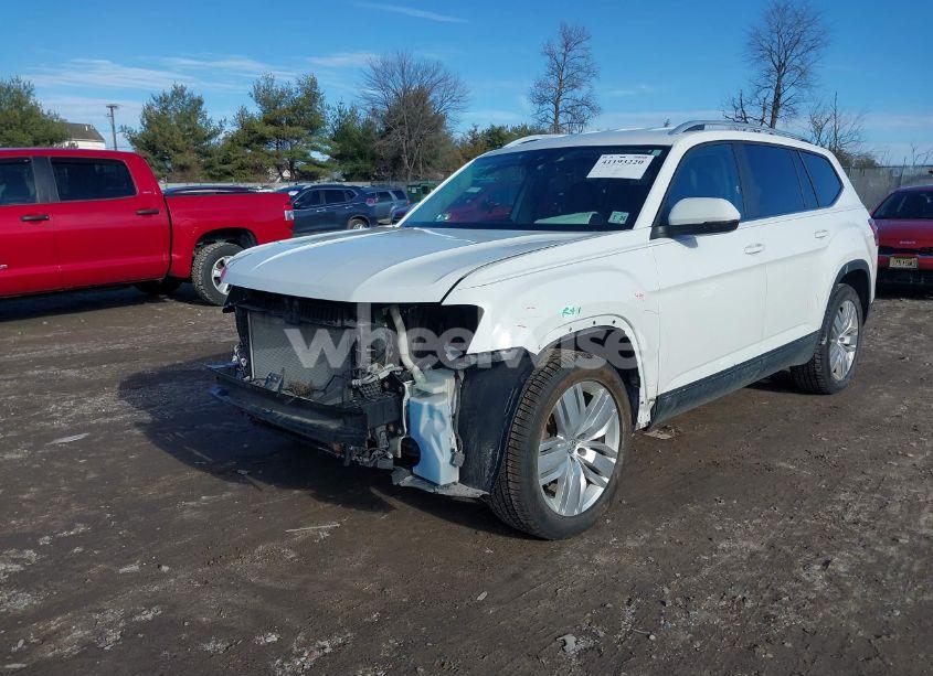 Photo 2 of 2019 Volkswagen Atlas 3.6L V6 SE W/TECHNOLOGY (VIN 1V2UR2CA6KC507704)