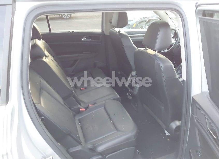 Photo 8 of 2019 Volkswagen Atlas 3.6L V6 SE W/TECHNOLOGY (VIN 1V2UR2CA6KC569880)