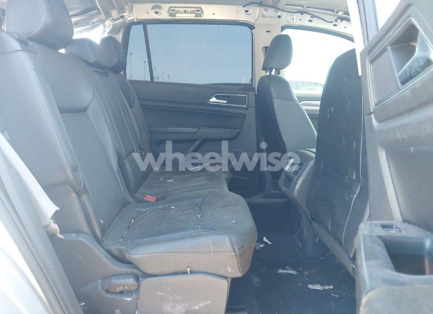 Photo 8 of 2019 Volkswagen Atlas 3.6L V6 SE W/TECHNOLOGY (VIN 1V2UR2CA7KC579382)