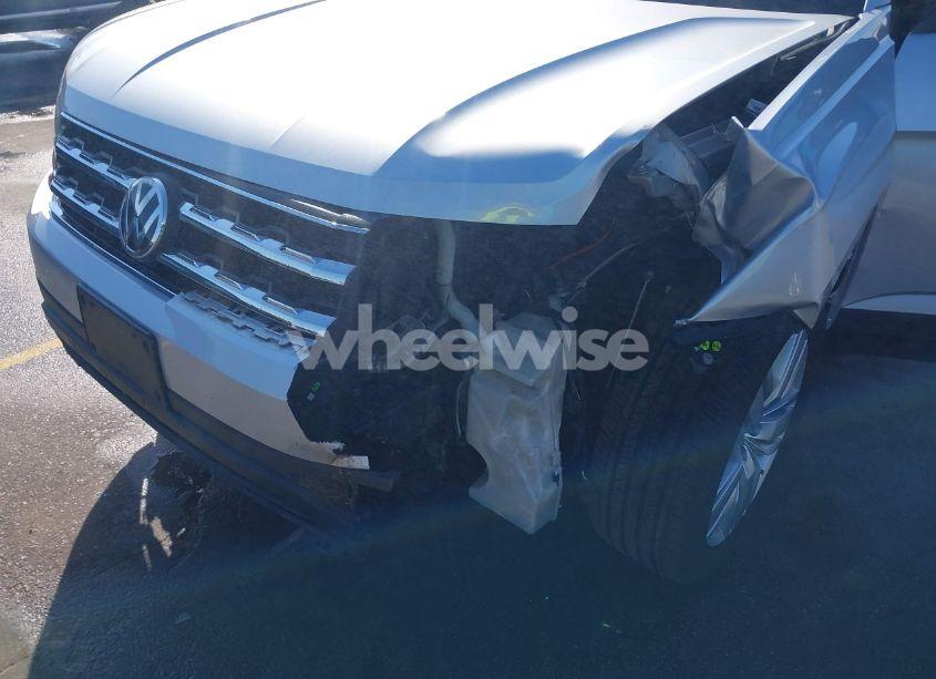 Photo 6 of 2019 Volkswagen Atlas 3.6L V6 SE W/TECHNOLOGY (VIN 1V2UR2CA9KC527512)