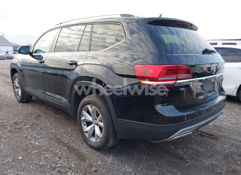 Photo 3 of 2019 Volkswagen Atlas 3.6L V6 SE W/TECHNOLOGY (VIN 1V2UR2CA9KC557352)
