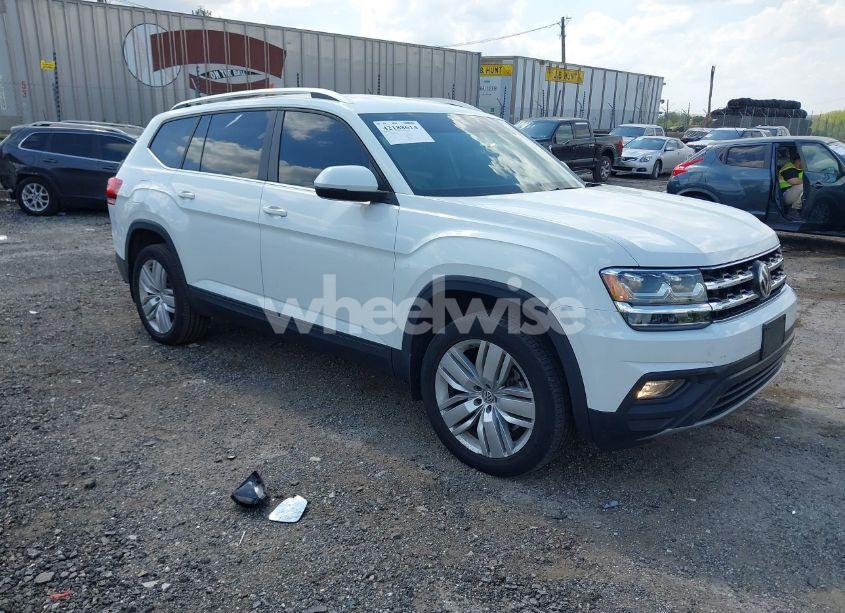 2019 Volkswagen Atlas 3.6L V6 SE W/TECHNOLOGY (VIN 1V2UR2CAXKC539779) main photo