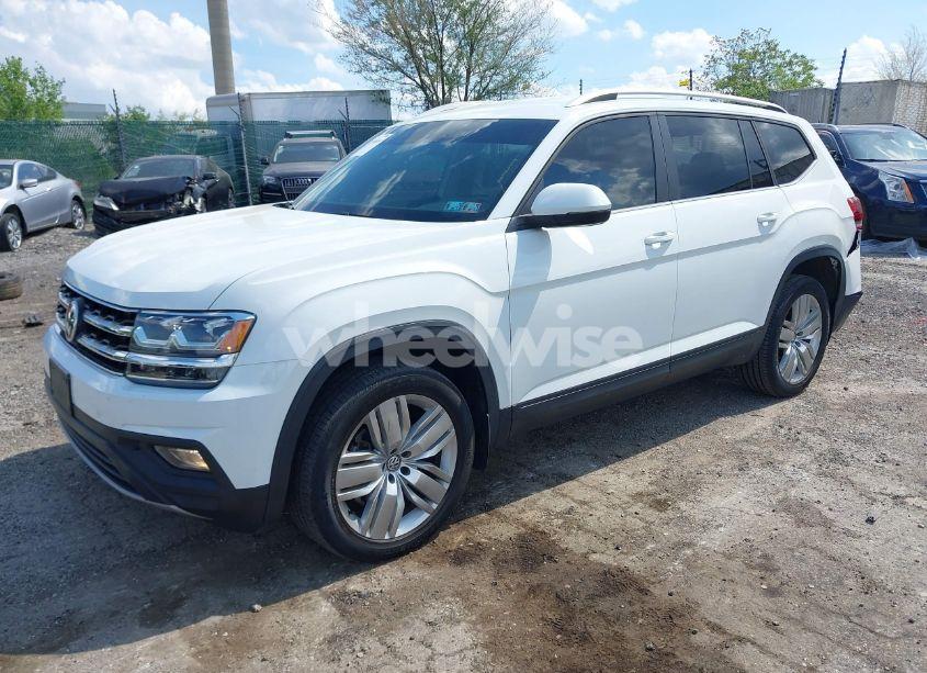 Photo 2 of 2019 Volkswagen Atlas 3.6L V6 SE W/TECHNOLOGY (VIN 1V2UR2CAXKC539779)