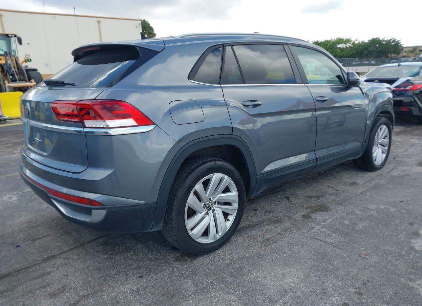 Photo 4 of 2021 Volkswagen Atlas CROSS SPORT 2.0T SE W/TECHNOLOGY (VIN 1V2WC2CA0MC228844)