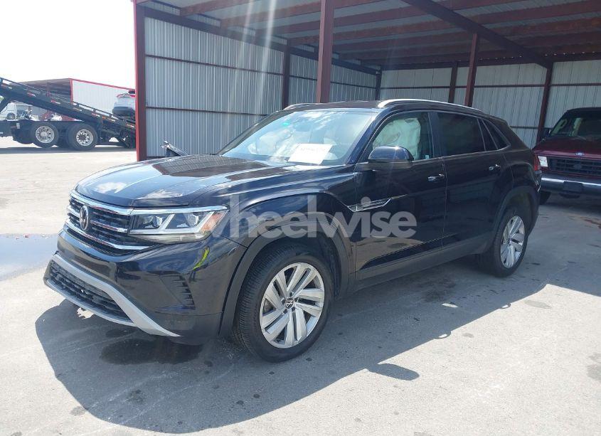 Photo 2 of 2023 Volkswagen Atlas CROSS SPORT 2.0T SE W/TECHNOLOGY (VIN 1V2WC2CA4PC217463)