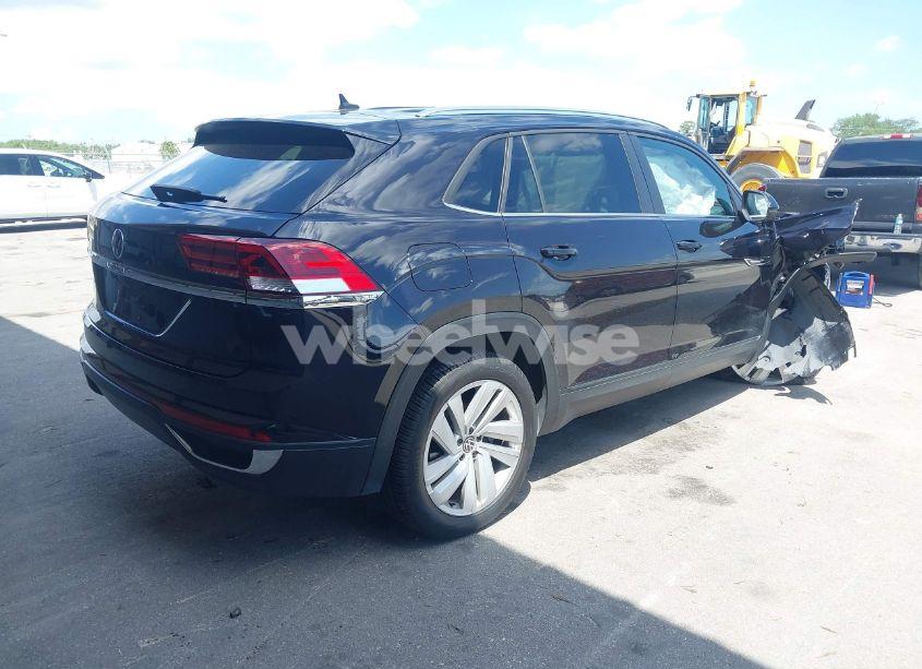 Photo 4 of 2023 Volkswagen Atlas CROSS SPORT 2.0T SE W/TECHNOLOGY (VIN 1V2WC2CA4PC217463)