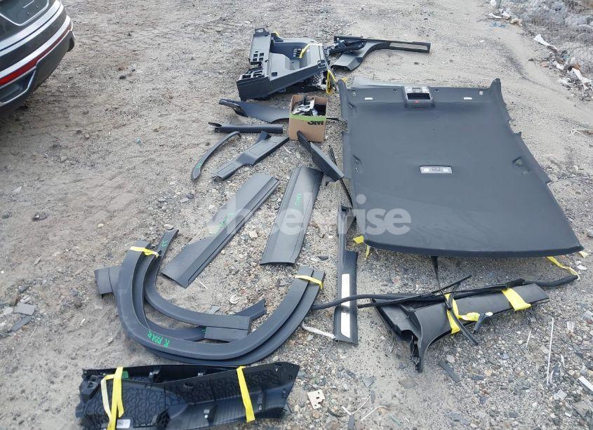 Photo 12 of 2023 Volkswagen Atlas CROSS SPORT 2.0T SE W/TECHNOLOGY (VIN 1V2WC2CA6PC227590)