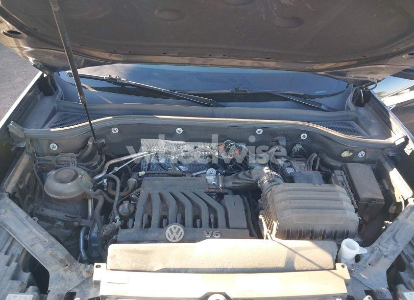 Photo 10 of 2021 Volkswagen Atlas CROSS SPORT 3.6L V6 SE W/TECHNOLOGY (VIN 1V2WE2CA2MC221789)