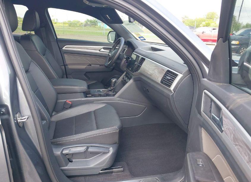 Photo 5 of 2023 Volkswagen Atlas CROSS SPORT 3.6L V6 SE W/TECHNOLOGY (VIN 1V2WE2CA2PC225717)