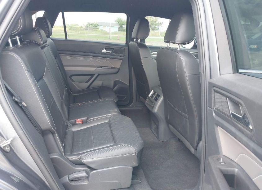 Photo 8 of 2023 Volkswagen Atlas CROSS SPORT 3.6L V6 SE W/TECHNOLOGY (VIN 1V2WE2CA2PC225717)