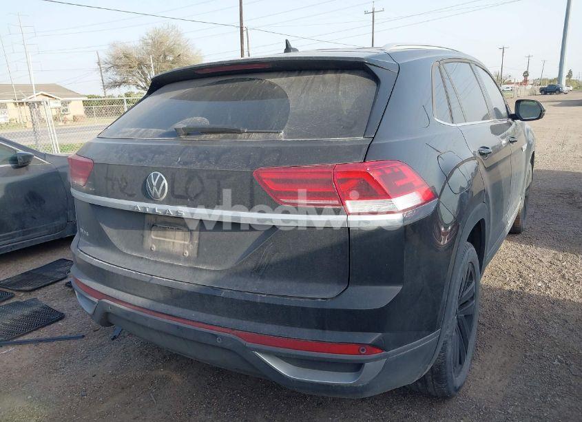 Photo 4 of 2021 Volkswagen Atlas CROSS SPORT 3.6L V6 SE W/TECHNOLOGY (VIN 1V2WE2CA3MC240934)