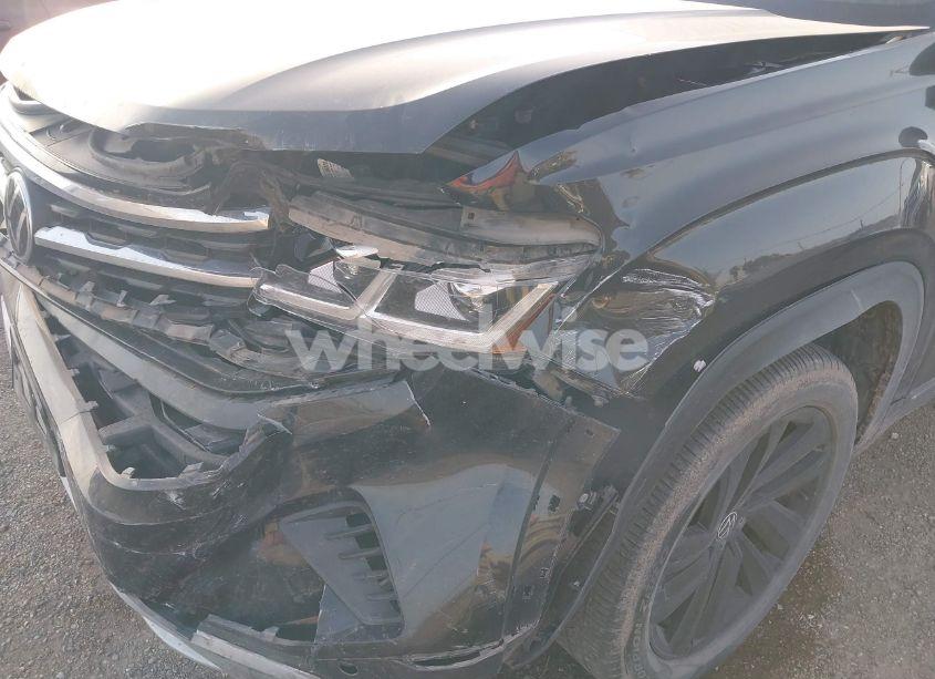 Photo 6 of 2021 Volkswagen Atlas CROSS SPORT 3.6L V6 SE W/TECHNOLOGY (VIN 1V2WE2CA3MC240934)