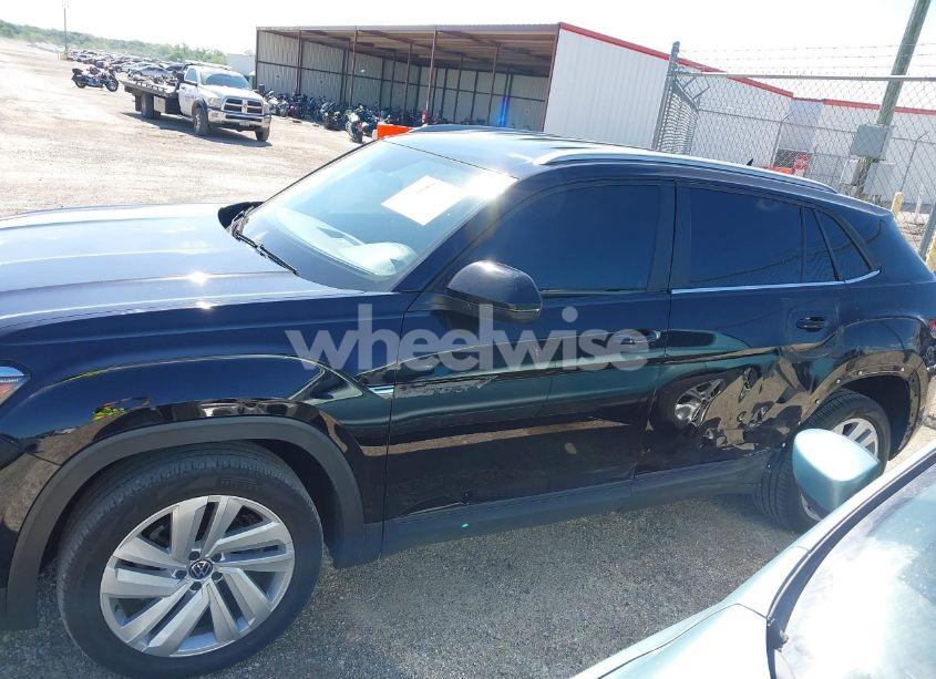 Photo 14 of 2022 Volkswagen Atlas CROSS SPORT 3.6L V6 SE W/TECHNOLOGY (VIN 1V2WE2CA3NC203707)