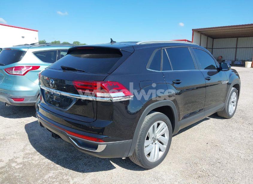 Photo 4 of 2022 Volkswagen Atlas CROSS SPORT 3.6L V6 SE W/TECHNOLOGY (VIN 1V2WE2CA3NC203707)