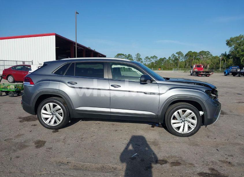 Photo 14 of 2022 Volkswagen Atlas CROSS SPORT 3.6L V6 SE W/TECHNOLOGY (VIN 1V2WE2CA3NC218854)