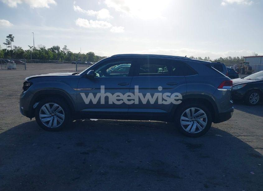 Photo 15 of 2022 Volkswagen Atlas CROSS SPORT 3.6L V6 SE W/TECHNOLOGY (VIN 1V2WE2CA3NC218854)