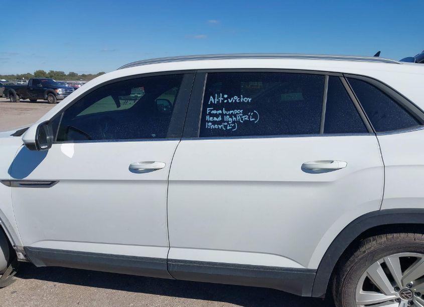 Photo 14 of 2022 Volkswagen Atlas CROSS SPORT 3.6L V6 SE W/TECHNOLOGY (VIN 1V2WE2CA8NC209308)