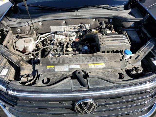 Photo 8 of 2024 VOLKSWAGEN ATLAS CROSS SPORT SE (VIN 1V2WE2CA9RC239018)