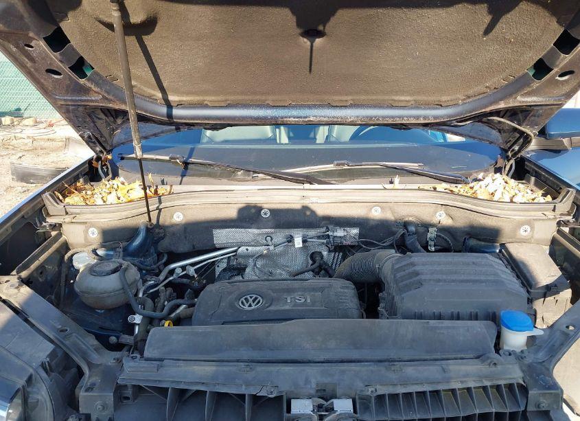 Photo 10 of 2019 Volkswagen Atlas 2.0T SE W/TECHNOLOGY (VIN 1V2WP2CA6KC587746)