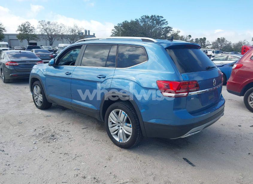 Photo 3 of 2019 Volkswagen Atlas 3.6L V6 SE W/TECHNOLOGY (VIN 1V2WR2CA0KC517802)