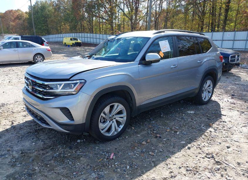 Photo 2 of 2021 Volkswagen Atlas 3.6L V6 SE W/TECHNOLOGY (VIN 1V2WR2CA0MC516118)